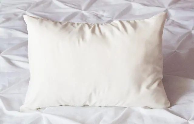 Alt view image 2 of 5 - Ella & Max Toddler Pillowcase. Ivory. Soft & Cuddly. Fits 13x18 & 14x19 Toddler Pillows. Easy to wash & no Ironing. Handmade in USA. Made of Luxury Microfiber Fabric.
