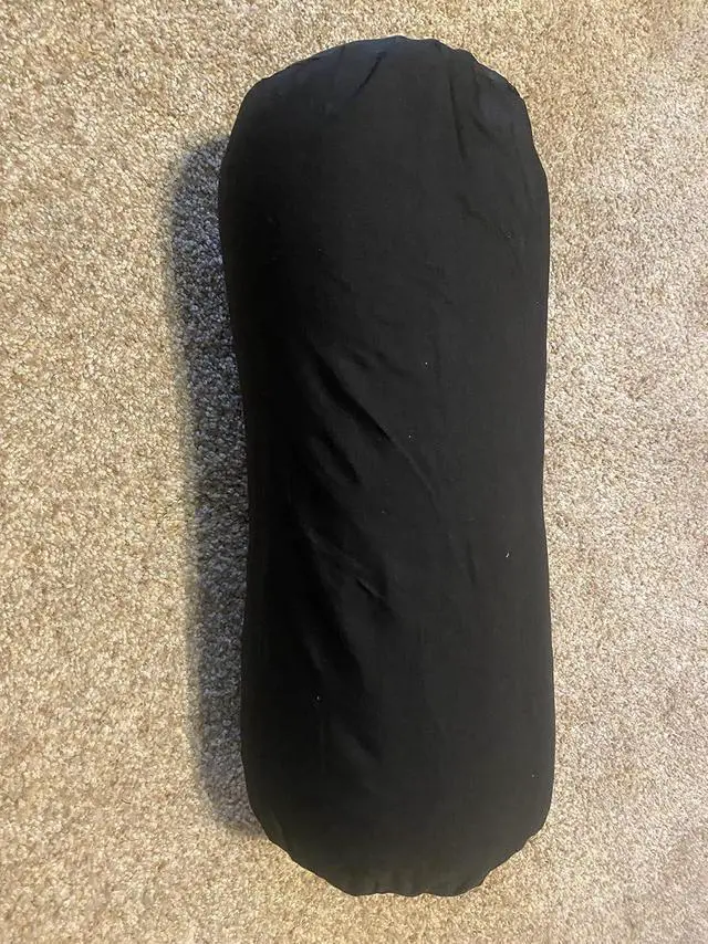 Alt view image 4 of 4 - Therapists Choice Jackson Roll Zip on Pillowcase (Pillow case only, Does not Include The Pillow) (Black)