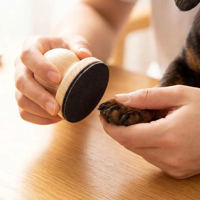 Alt view image 4 of 7 - 1 PCS Dog Nail File Board, Cat Nail File Wooden Handicraft with 6 Replaceable Sandpaper Pads, Stress-Free Grooming Tool for Dogs & Cats, Portable Pet Claw Care (Natural Wood)