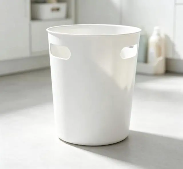 Main image of Mainstays Basic Plastic Wastebasket, 2.64 gal, with Cut-Out Handles, White