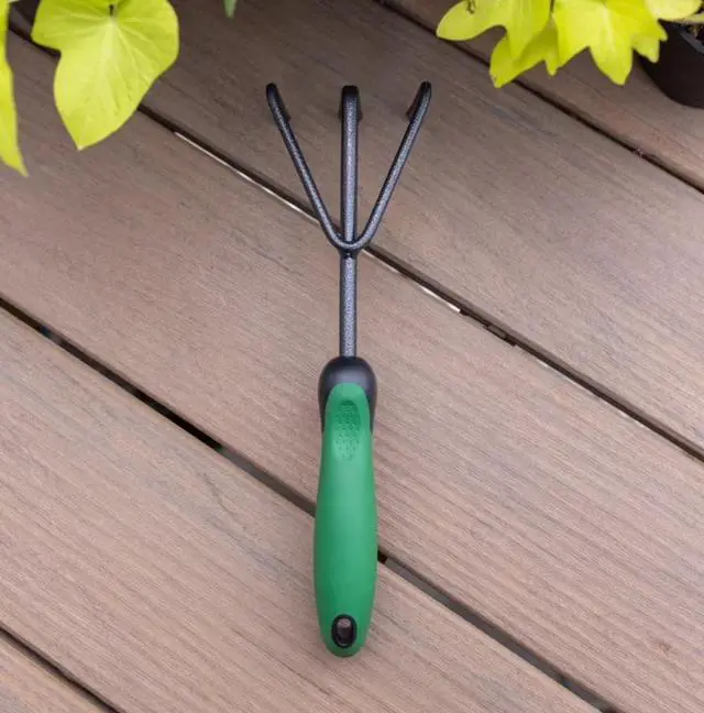 Alt view image 5 of 6 - Expert Gardener Steel Hand Cultivator