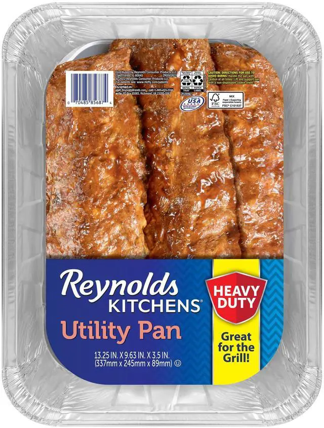 Main image of Reynolds Kitchens Heavy Duty Extra Deep Disposable Utility Pan for Grilling, 13.25 x 9.63 x 3.5 in., 1 Count