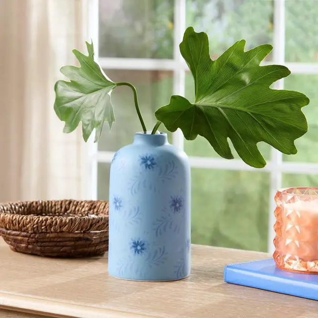 Alt view image 6 of 7 - Mainstays By Becky G. & Alejandra Small 6.38" Blue Flower Decorative Ceramic Vase