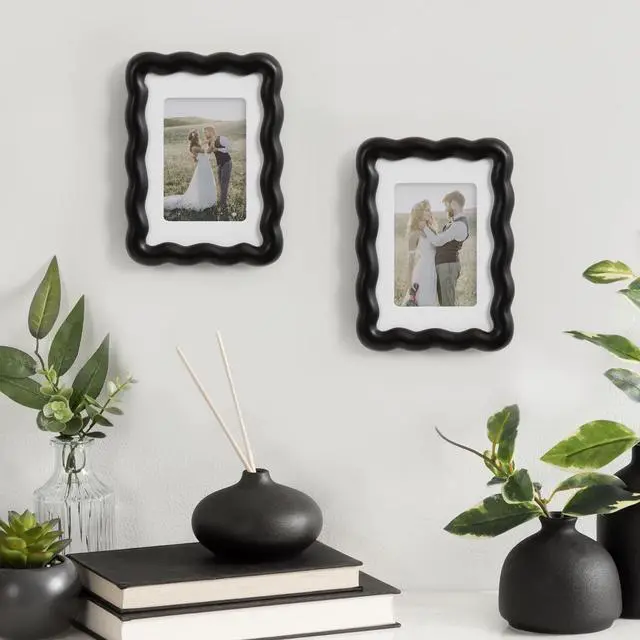 Alt view image 4 of 5 - Mainstays 5 x 7 Black Wavy Tabletop Picture Frame, Fits 3.5 x 5 Photo with Mat