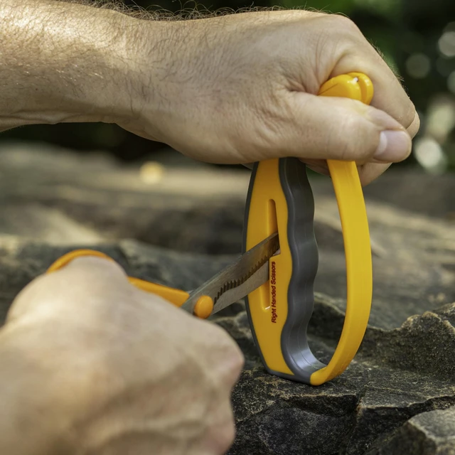 Alt view image 4 of 7 - Smiths 50170 JIFFY V-Sharp Knife & Scissors Sharpener | Yellow & Grey