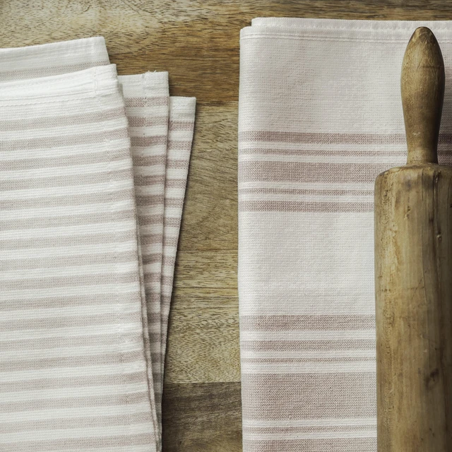 Alt view image 5 of 6 - Better Homes & Gardens Kitchen Towels, 2-Piece Set, Old Rose/White