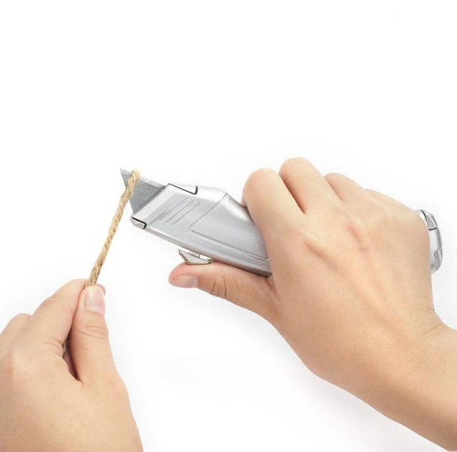 Alt view image 3 of 6 - Hyper Tough Aluminum Retractable Utility Knife with 3 Blades