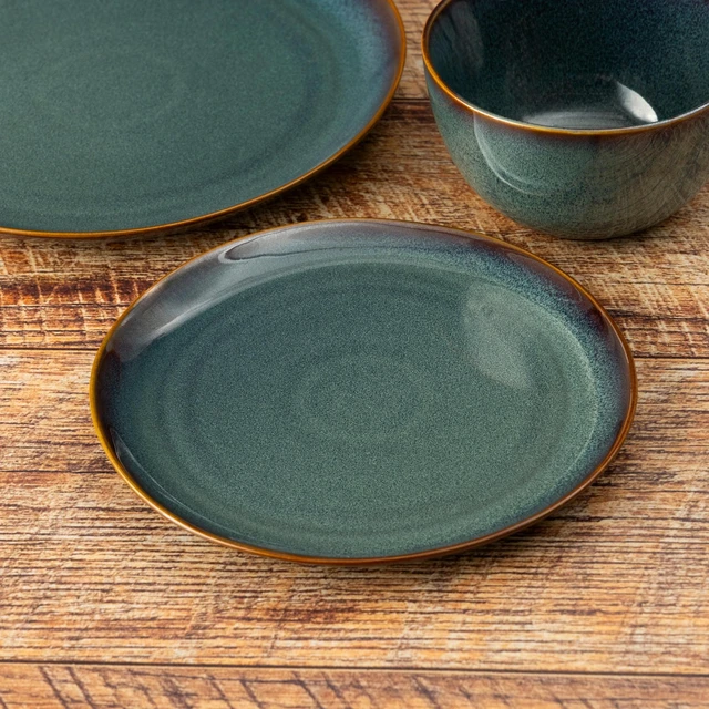 Alt view image 4 of 5 - Yellowstone Dutton Ceramic Salad Plate