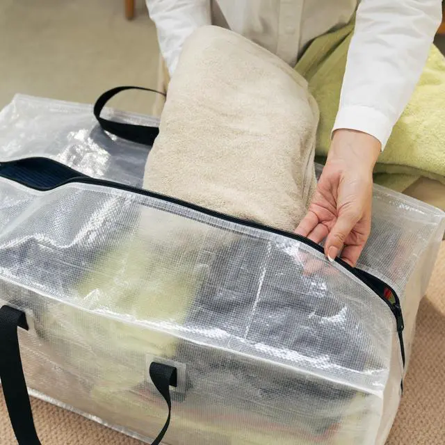 Alt view image 6 of 7 - 2Pack 20 Gallon Moving & Storage Bags,180 GSM Woven Polypropylene,60lb Load Capacity,Wraparound Zipper,Handles & Backpack Straps for Bedding,Clothes & Household Items