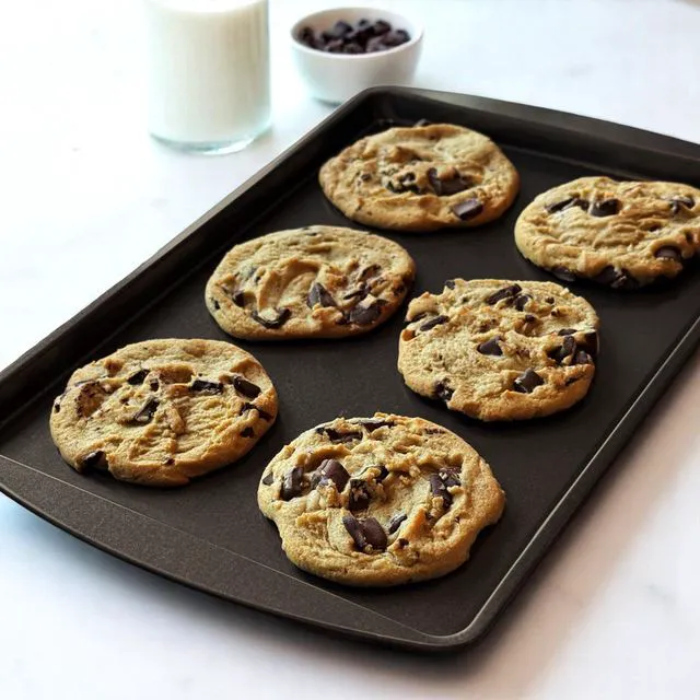 Alt view image 5 of 6 - Mainstays Nonstick 9x13 Cookie Sheet Bakeware Pan (3 Pack)