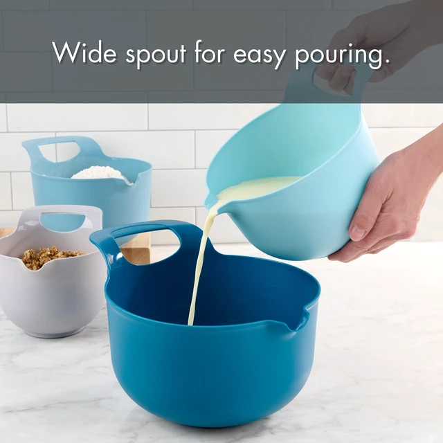 Alt view image 2 of 4 - Mainstays 4-Piece Nesting Plastic Mixing Bowl Set with Pour Spouts and Handles, Blue