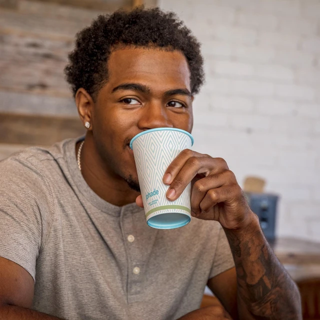 Alt view image 6 of 7 - Phade 16 oz Compostable Paper Hot Cups with Lids, 20 Count, Blue Diamond Design