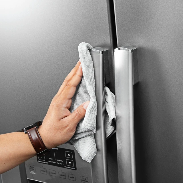 Alt view image 3 of 5 - Libman Heavy Duty Microfiber Cleaning Cloths & Wipes, 12Count, Gray
