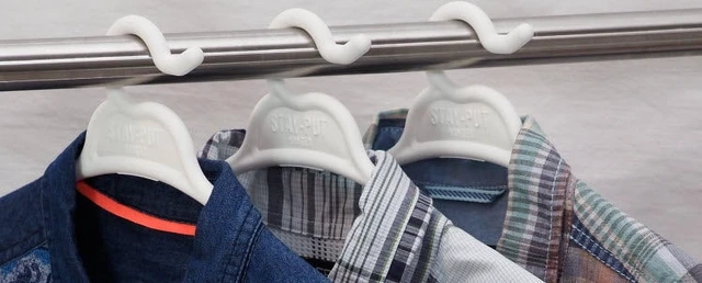 Alt view image 3 of 4 - Lynx Stay-Put Plastic Hangers 6-Pack, 1200W, White, for RVs, Campers, Boats & Home
