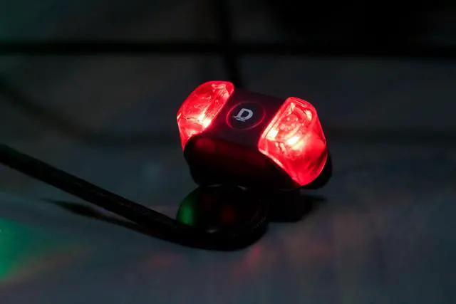 Alt view image 5 of 7 - D DRIFT ALL THINGS WATER 4-Pack Kayak Navigation Lights