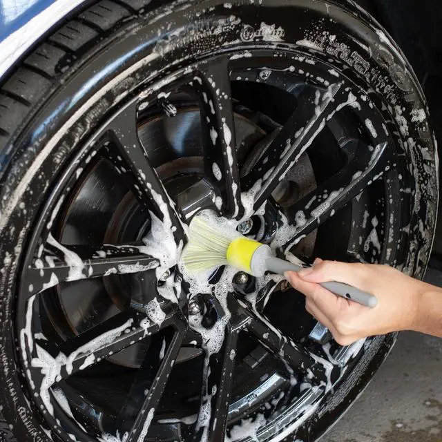 Alt view image 2 of 7 - Auto Drive 2-Piece Set Interior & Exterior Car Detailing Brushes