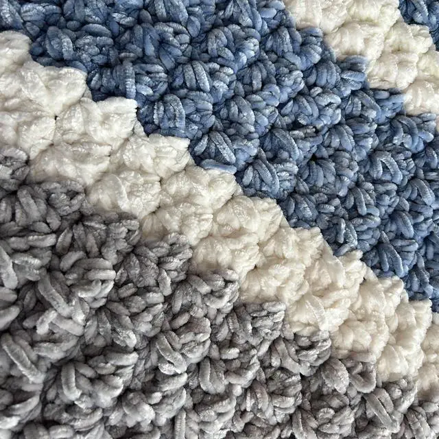 Main image of Mainstays Soft Velvety Yarn, 315 yd, 10.5 oz, Grey, 100% Polyester
