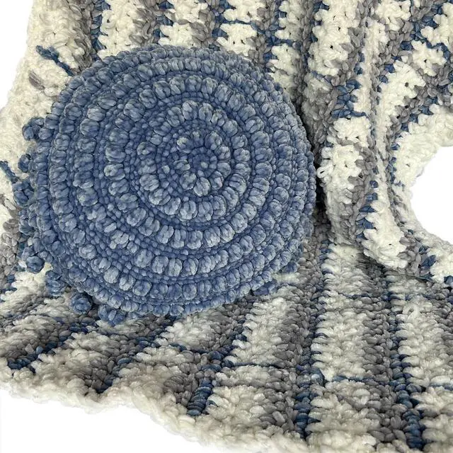 Alt view image 4 of 6 - Mainstays Soft Velvety Yarn, 315 yd, White, 100% Polyester
