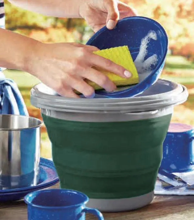 Alt view image 5 of 6 - Ozark Trail Collapsible Plastic 1.3 Gallon Camping Bucket