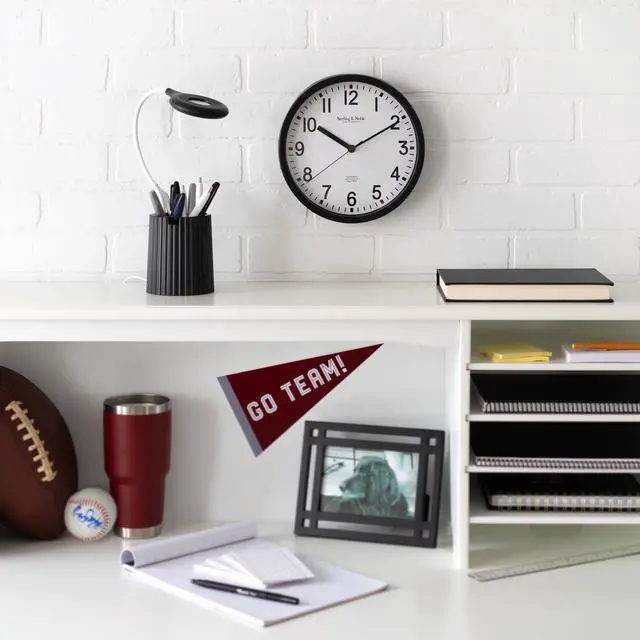 Alt view image 3 of 6 - Mainstays Basic Indoor 8.78" Black Analog Round Wall Clock