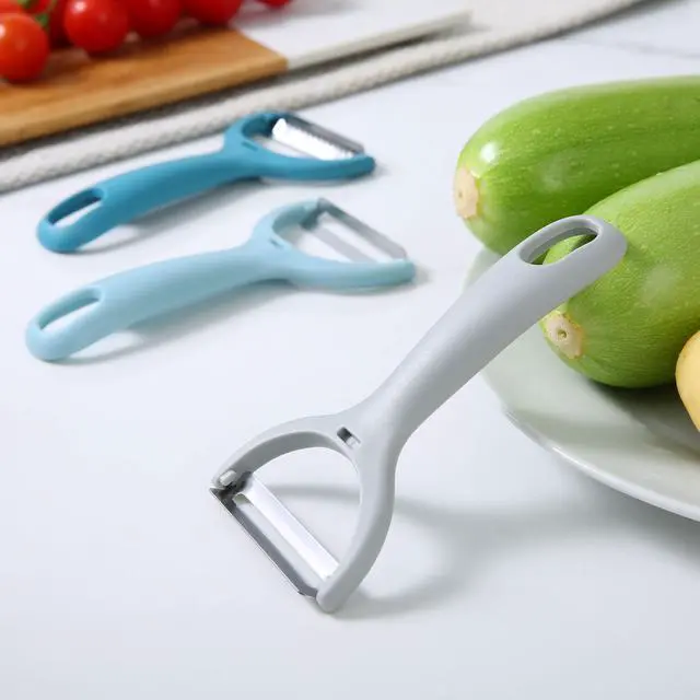 Alt view image 5 of 7 - Mainstays 3-Piece Peeler Set with Serrated, Straight, and Julienne Blades, Assorted Colors