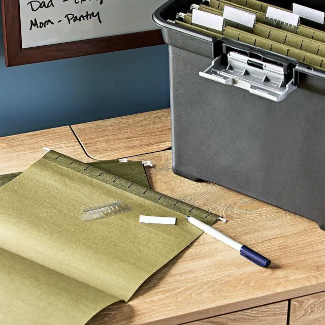 Alt view image 4 of 4 - Pen+Gear Letter Size Hanging File Folders, 12 Count, Green
