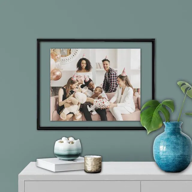 Alt view image 5 of 6 - Mainstays Format Frames 10 x 13 in Black Floating Picture Frame for 8 x 10 Photo, Wall or Tabletop