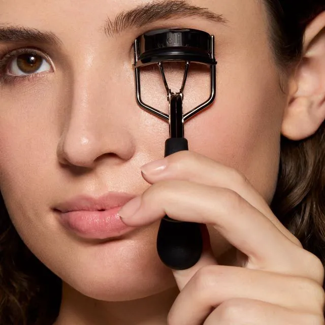 Alt view image 2 of 5 - Pro Eyelash Curler, Stainless Steel Lash Curler, Long-Lasting Natural Curl, Ergonomic Design, Includes Replacement Pad, Fits All Eye Shapes