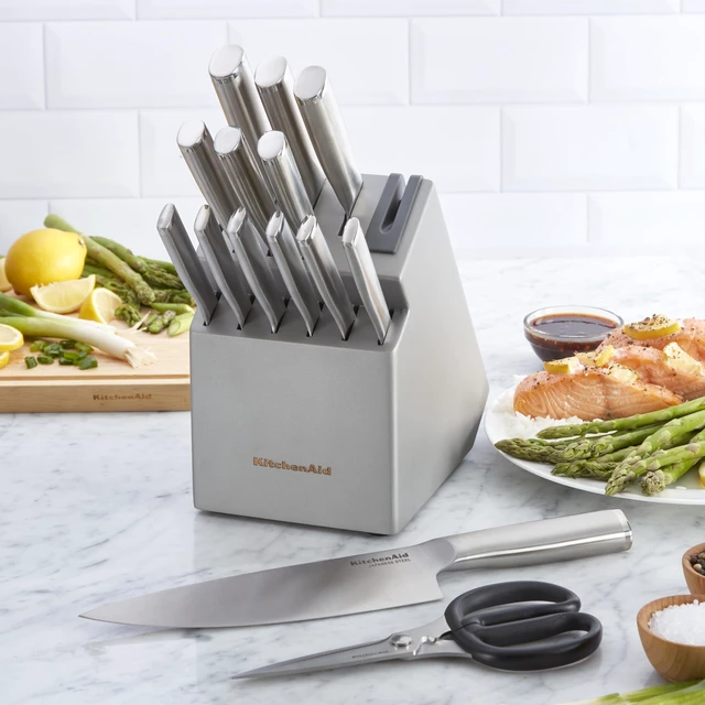 Alt view image 2 of 6 - Gourmet Knife Block Set with Built-in Sharpener, 15-Piece, Stainless Steel