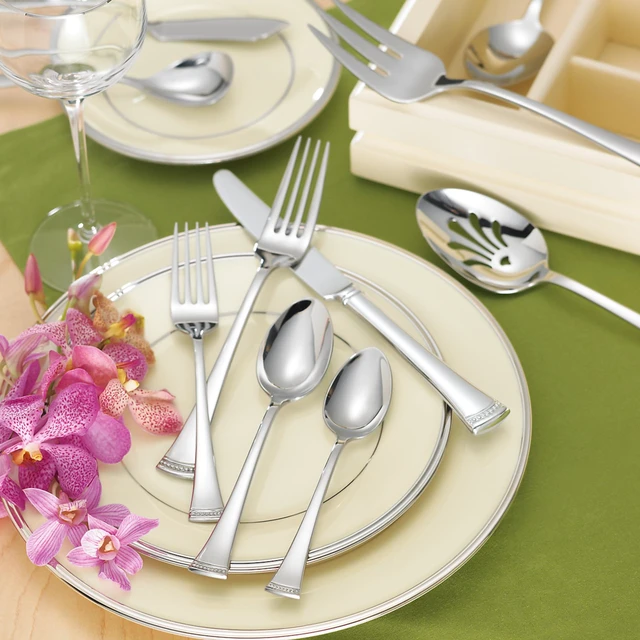 Alt view image 3 of 6 - Portola Steak Knives Silverware Set for 12, Flatware | 18/10 stainless steel, dishwasher safe | set for 12 | elegant flatware gift for entertaining, housewarming gift