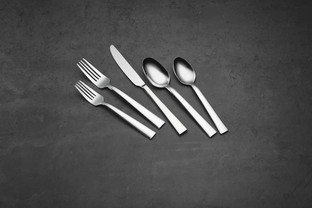 Alt view image 6 of 6 - Madison Avenue 45 Piece Casual Flatware Set, 18/0 Stainless, Service for 8,Silver,45pc