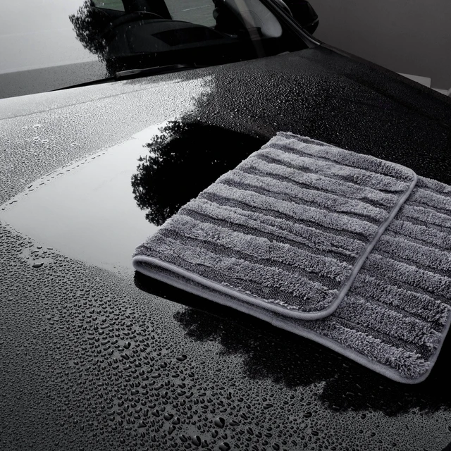 Alt view image 4 of 6 - POLYTE Twist Yarn and Fleece Microfiber Drying Towel (16x24, Gray)