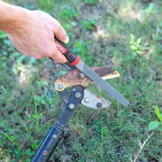 Main image of Hyper Tough 8-Inch Steel Mill Bastard File with Ergonomic Soft Grip, 2202V