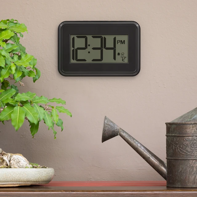 Alt view image 5 of 7 - MainStays Basic Wall/Table Clock with Countdown Timer