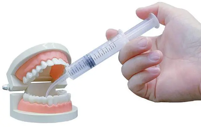 Alt view image 3 of 7 - 5 Pack Wisdom Teeth Irrigation Syringes with Measure Scale and Curved Tip for Dental Care, Liquid, Oral, and Tonsil Stone