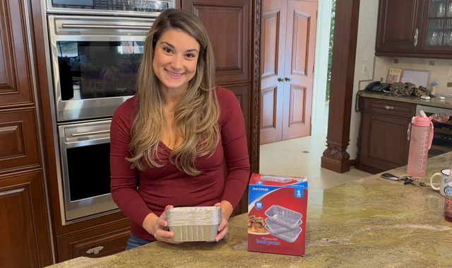 Alt view image 4 of 4 - (50 Pack) 1Lb mini Loaf Pans Heavy Duty Disposable Aluminum Foil Bread Tins Standard Size 6" X 3.5" X 2.5" Oven Safe Sturdy Small Bread Tin Pans 1 Pound Loaf Pans