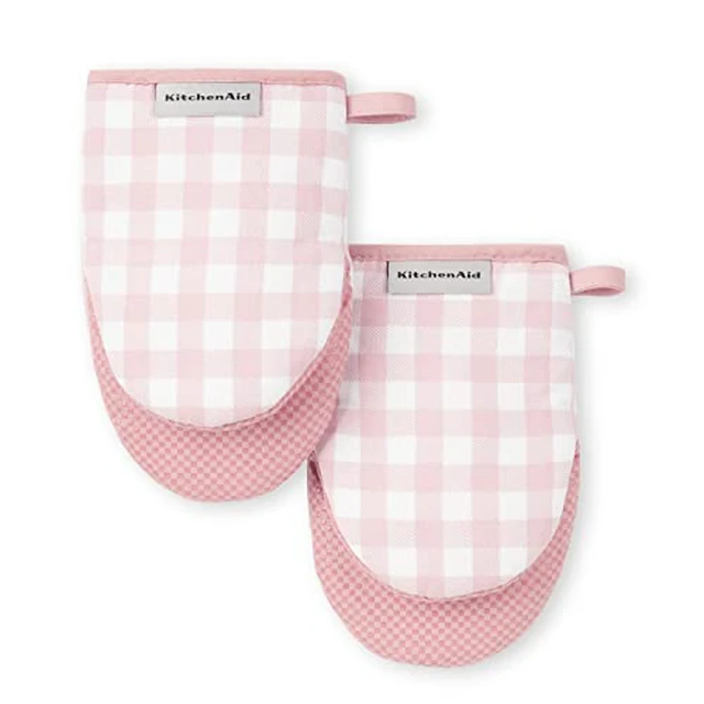 Alt view image 4 of 5 - Gingham Mini Oven Mitt 2-Pack Set, Milkshake Tan, 5.5"x8"