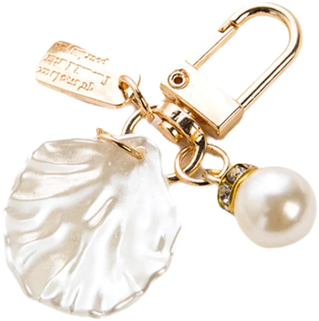 Main image of Pearl Shell Bag Charms for Handbags, Cute Ocean Beach Keychain Purse Charms for Women Girls Beach Lovers Gift