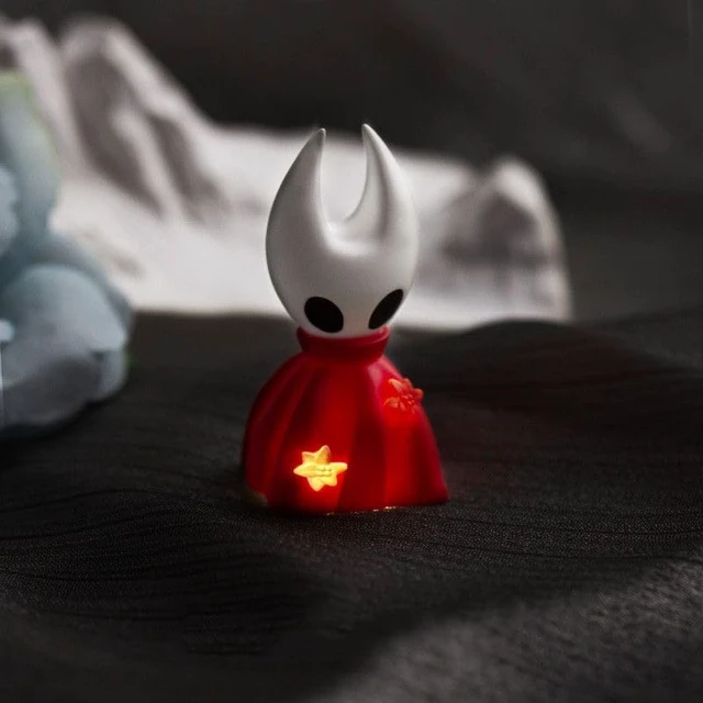 Alt view image 4 of 6 - Shine Through Resin Artisan Keycap Blue Knight Red Girl Cool Creative Design for MX Mechanical Keyboards