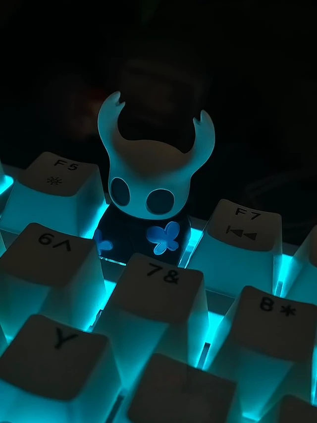 Alt view image 3 of 5 - Hollow Knight Keycap, Handmade Artisan Resin Replacement ESC Key | Cool Key Cap for Custom Cherry MX Gaming Mechanical Keyboard