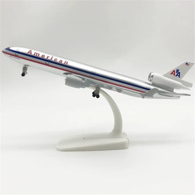 Alt view image 4 of 7 - Collectible American MD-11 Airplane Model Retro and Elegant Gift for Aviation Enthusiasts, 21CM Length