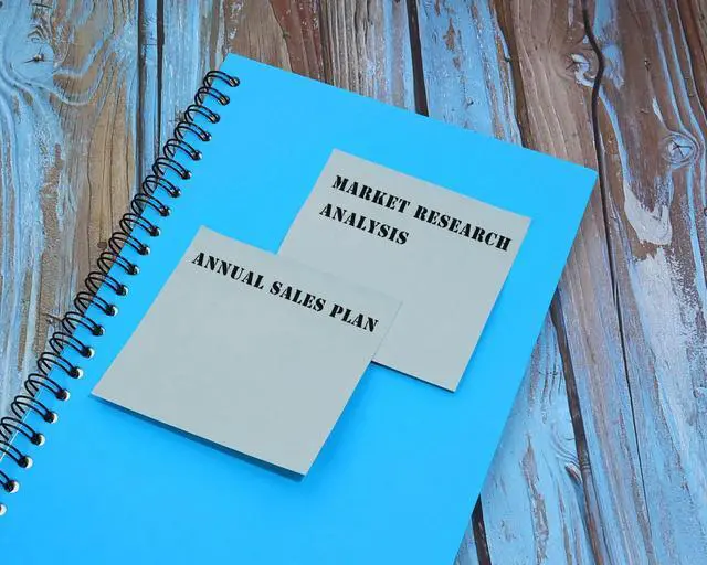 Alt view image 5 of 6 - 2 Pack Kraft Paper Sticky Notes 7.5x7.5cm Self-Stick Blank Book Tabs Paper Markers Sticky Notes Pad 100 Sheets Index Sticker (Gray)