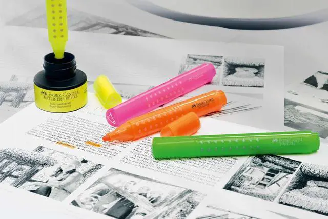 Alt view image 2 of 6 - 154328 "Grip 1543" Highlighter - Pink
