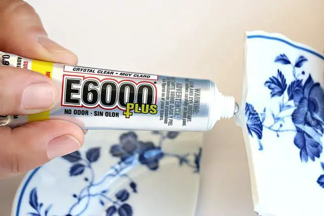 Alt view image 3 of 6 - Eclectic 570110, Clear 0.9 Fl Oz E6000+Plus Multipurpose Adhesive
