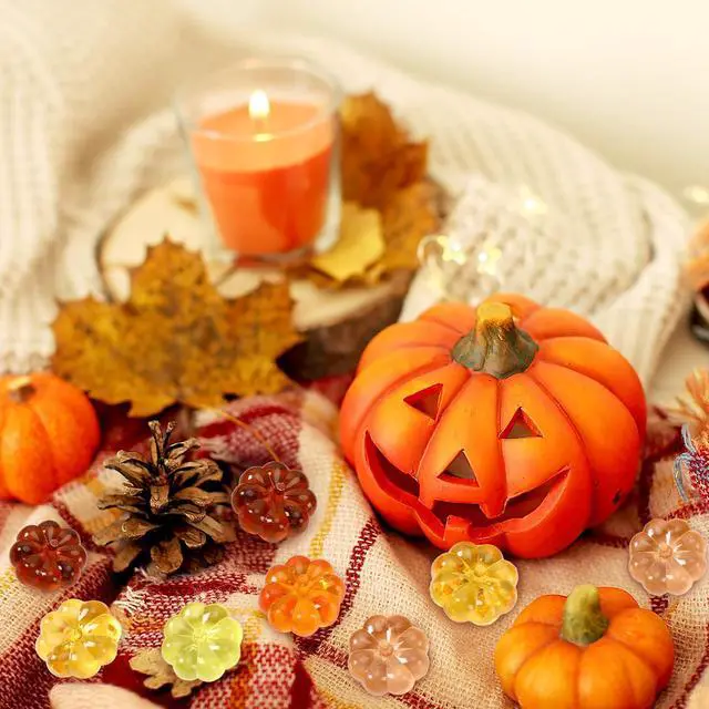 Alt view image 5 of 7 - 60Pcs Mini Pumpkins Ornaments, Pumpkin Vase Filler | Acrylic Pumpkin Crystals Gems Table Scatters, for Fall Autumn Thanksgiving Halloween Decoration Party Favors Craft Supplies