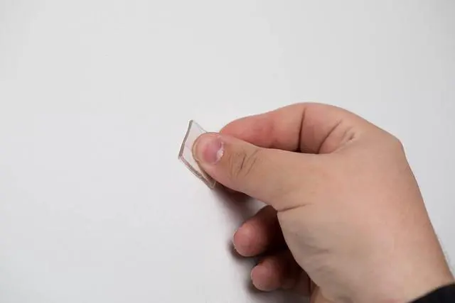 Alt view image 5 of 7 - MAX Strength Nano-Grab Double-Sided Gel Tape, 0.94" x 5 ft, Clear