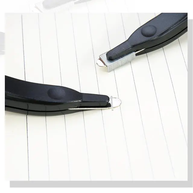 Alt view image 4 of 7 - Staple Remover Professional Magnetic Staple Remover Puller Staples Remover Staple Removal Tool for School Office Home (Black)