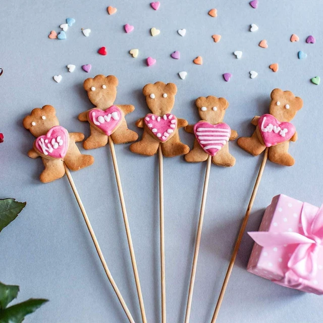 Alt view image 4 of 6 - 25PCS Wooden Dowel Rods - 1/4 x 12 Inch Bamboo Sticks - for Crafts, Cake Dowels and DIY Projects