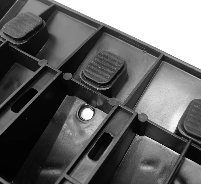 Alt view image 4 of 6 - Lift Stackable Vehicle Car Ramp 6500 LBS Capacity Per Pair 3250 LBS Per Ramp 2 Pack