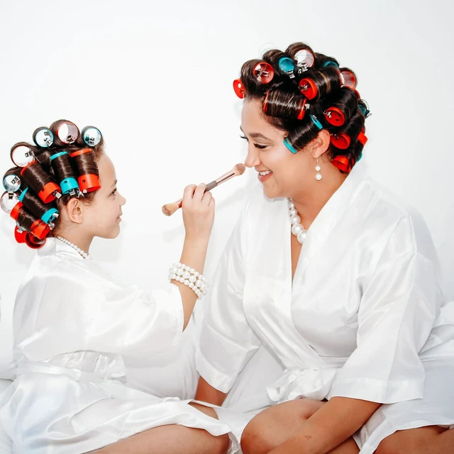 Alt view image 6 of 6 - Seamless Paper Backdrop White Paper Backdrop for Photoshoot (86''x32.8' Arctic White)